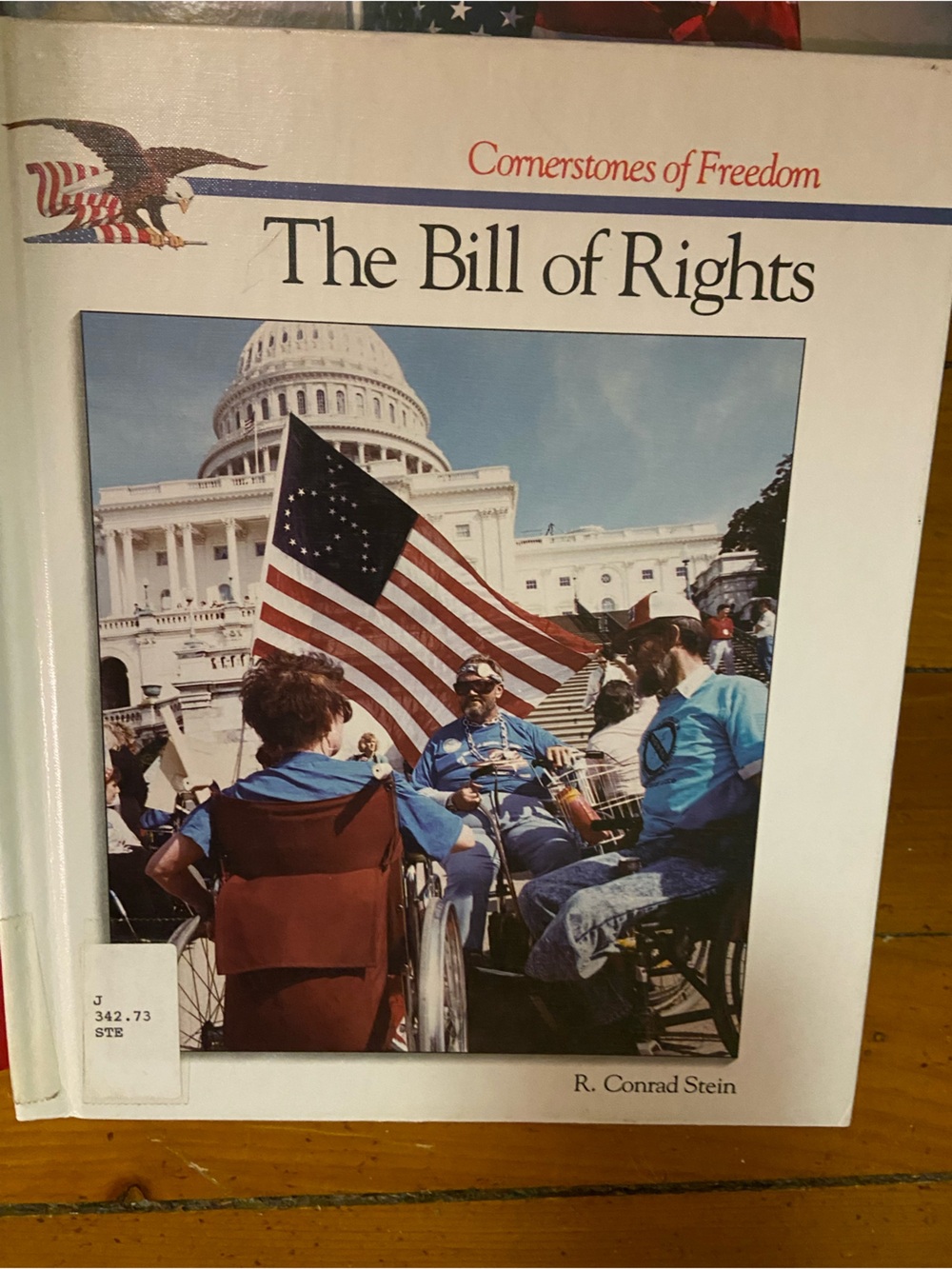 American History Bill of Rights Illustrated Hardcover Book Patriotic USA July 4